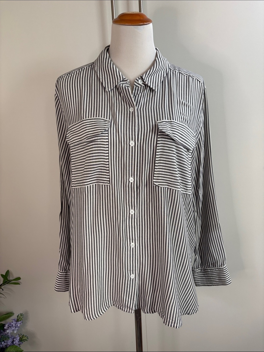 Vince Camuto Black and White Striped Button-Down Shirt